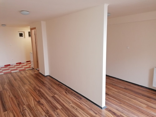 XII. Istenhegyen hálófülkés,panorámás, teraszos garzon kiadó